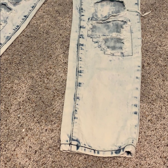 Bleached ripped jeans - Picture 4 of 4